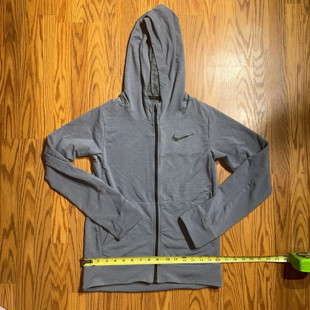 Nike Dri Fit Full Zipper Jacket Grey Size Kids Large